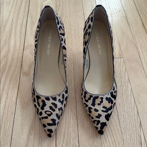 Ivanka Trump leather and cow fur leopard print heels size 7.5M but could fit 8